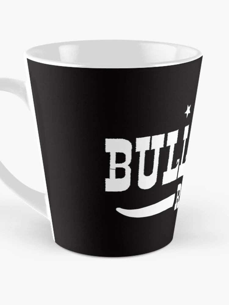 Aperçu 3 sur 4. Mug à café avec l'œuvre Bull Riding Ranch blanc créée et vendue par RicardoPeragua.