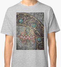 Guru in Lotus Classic T-Shirt