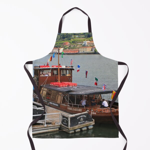 Artikelvorschau, Kreuzfahrtschiff am Dock, Porto, Portugal entworfen und verkauft von FranWest.