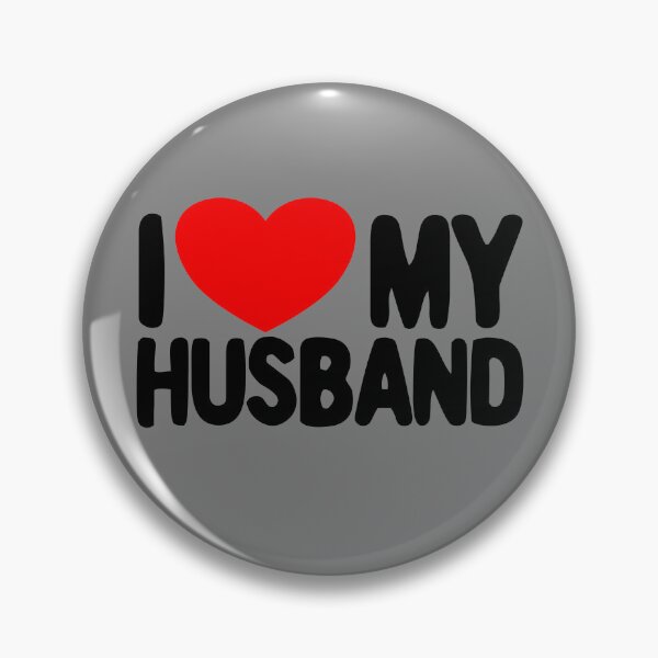 Artikelvorschau, I Love My Husband Red Heart Wife Gift I Love My Husband Gear entworfen und verkauft von DynamicDesign.