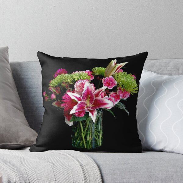 Aperçu de l'œuvre Stargazer Lily Bouquet créée et vendue par Catherine Sherman.