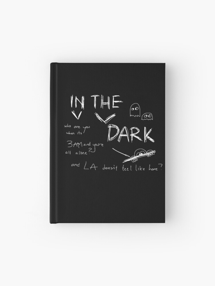 Cuaderno de tapa dura «Fuente In The Dark White» de HustlerJauregui |  Redbubble
