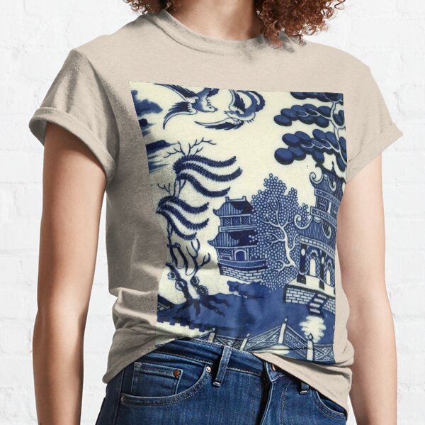 Antique willow ware oriental toile Classic T-Shirt