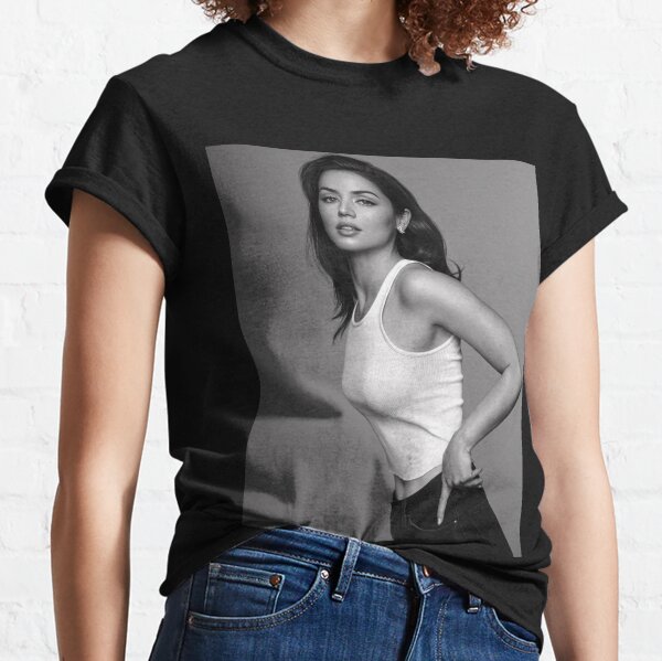 Ana de Armas T-Shirt Poster by Duong Dam - Pixels