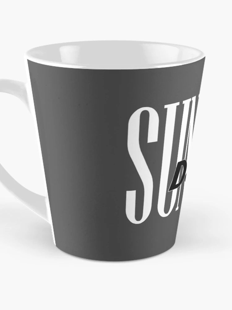 Aperçu 3 sur 4. Mug à café avec l'œuvre créée et vendue par Roddel.