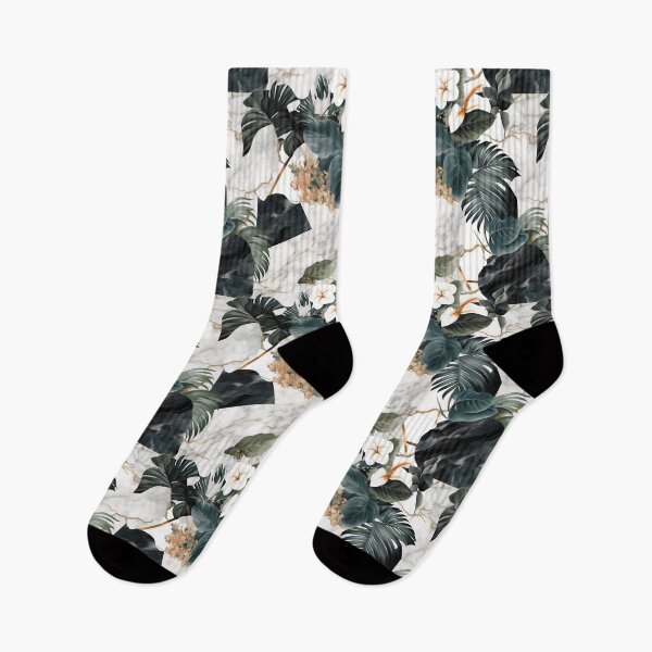 Aperçu de l'œuvre Marble and Monstera Pattern créée et vendue par CrittersHub.