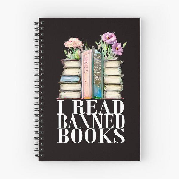 Artikelvorschau, ICH LESE VERBOTENE BÜCHER. Gestapelte Bücher mit Blumen entworfen und verkauft von GlobalGraphics.