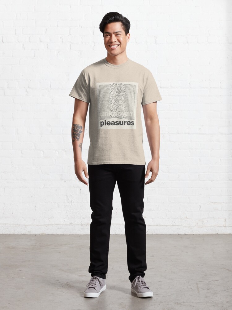 Discover Unknown pleasures t-shirt joy division  Classic T-Shirt