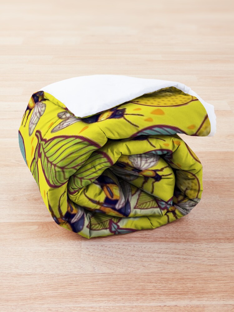 Alternate view of Yellow lemon and bee garden. Comforter