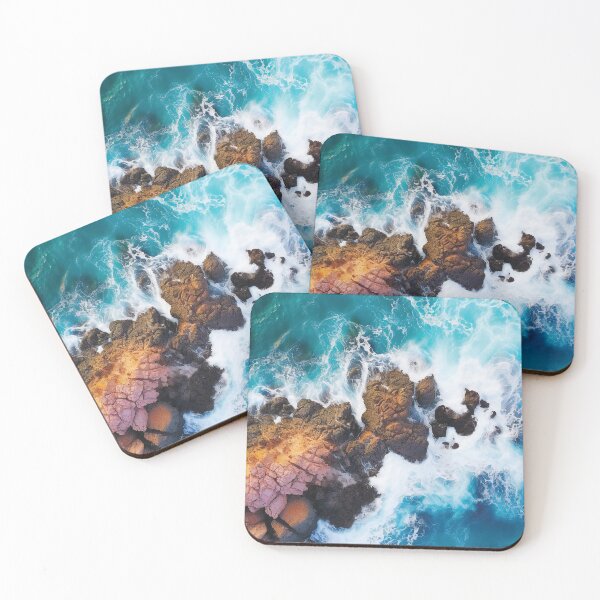 Artikelvorschau, Ocean Waves Crashing On The Shore entworfen und verkauft von AdrianGrosu.