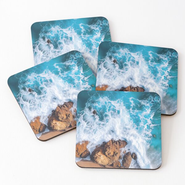Artikelvorschau, Ocean Waves Crashing On The Shore entworfen und verkauft von AdrianGrosu.