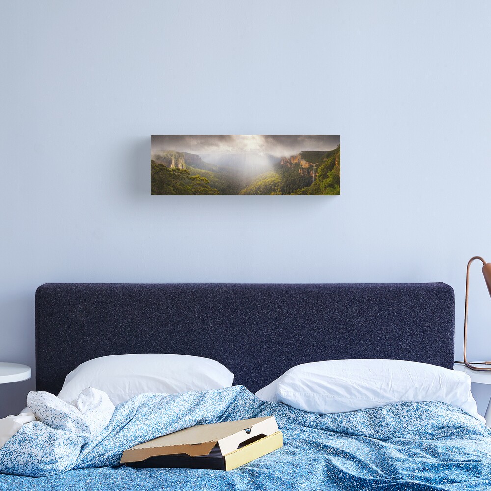 Govetts Leap Awakens, Blue Mountains, New South Wales, Australia Canvas Print