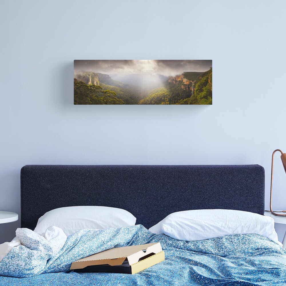Govetts Leap Awakens, Blue Mountains, New South Wales, Australia Canvas Print