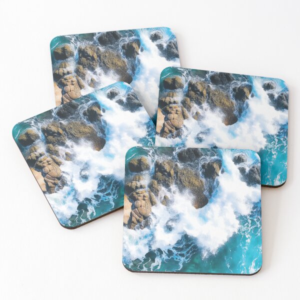 Artikelvorschau, Ocean Waves Crashing On The Shore entworfen und verkauft von AdrianGrosu.