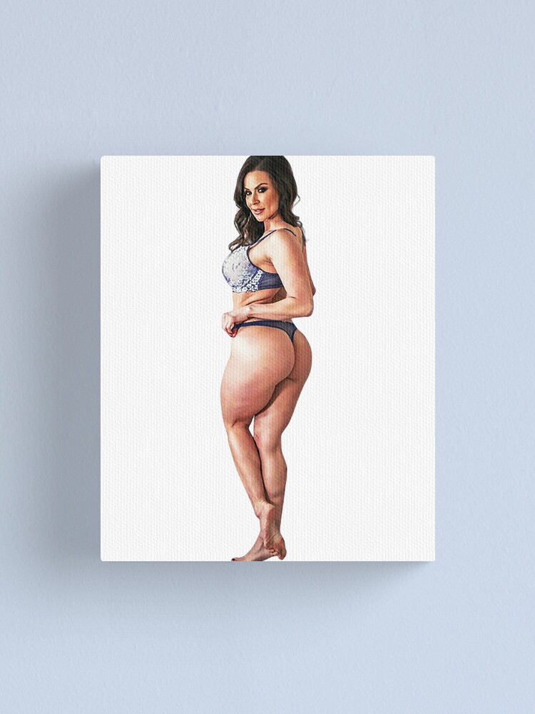 Yoshlar plyajda jinsiy aloqada bolishadi