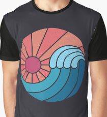 Sun & Sea Graphic T-Shirt