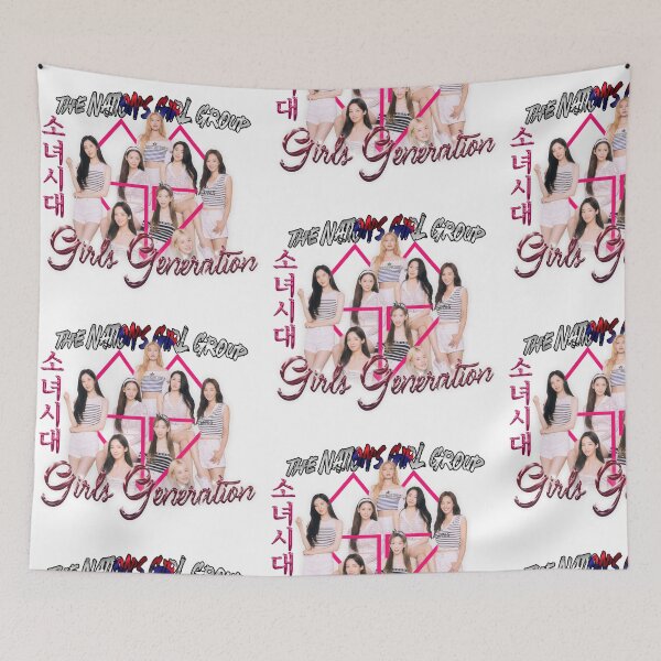 Aperçu de l'œuvre SNSD GIRLS GENERATION VINTAGE FANMADE TSHIRT T-shirt KPOP créée et vendue par SiomaiTrash.