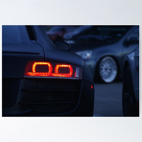 Poster Audi R8 V8 2006 - Affiche de Voiture de Sport de Haute Qualité –  Drivarts
