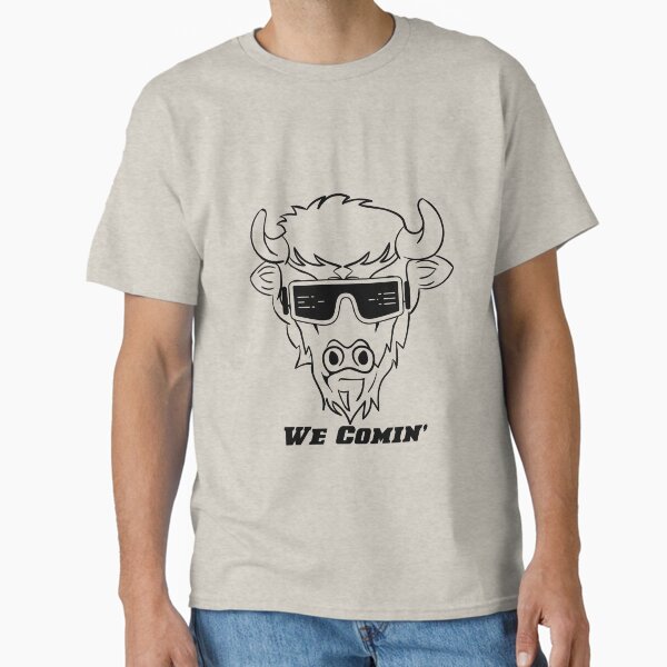 Aperçu de l'œuvre Nous arrivons, autocollant Buffalo. Colorado créée et vendue par mnkygirl13.