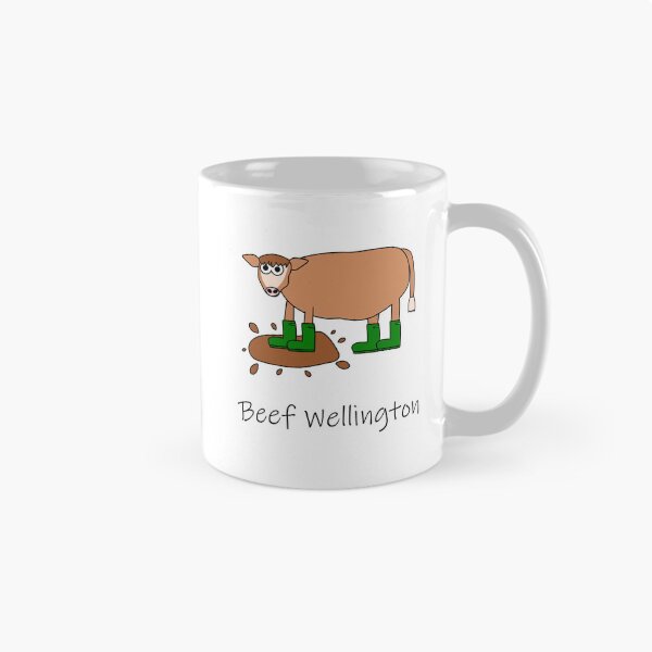 Artikelvorschau, Beef Wellington Lustige Kuh in Gummistiefeln Tassendesign entworfen und verkauft von WhoopdeDoodles.