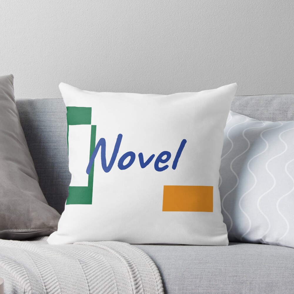 Aperçu de l'œuvre Coussin créée et vendue par Christabeljun.