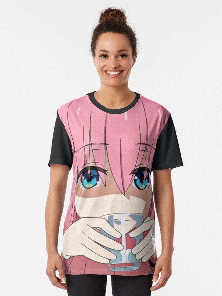 Aperçu 2 sur 5. T-shirt graphique avec l'œuvre Bocchi le Rocher - Hitori Gotou créée et vendue par IceTeaMaker.