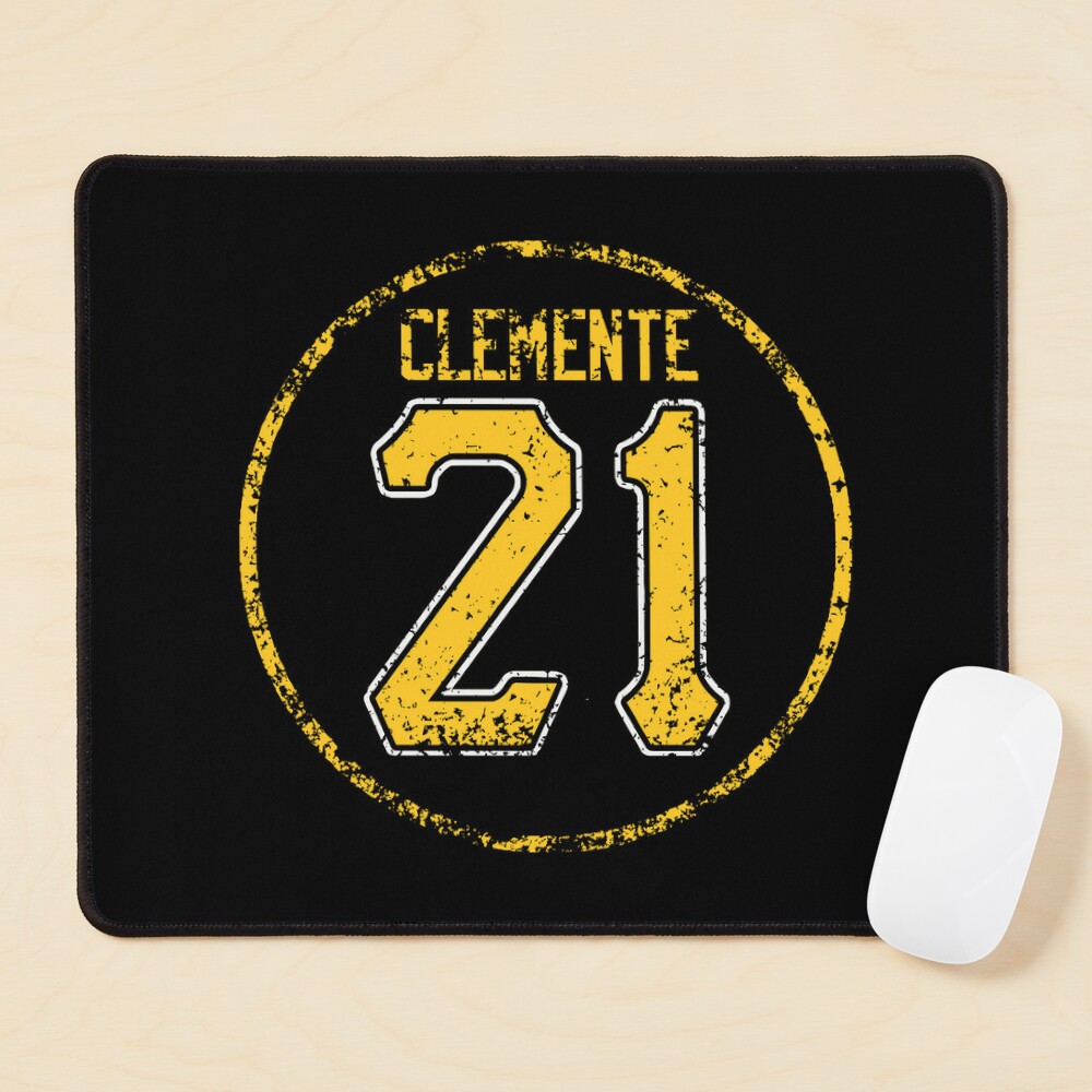 Baseballism Clemente Swinging Flag Medium