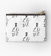Liebe Studio Clutch