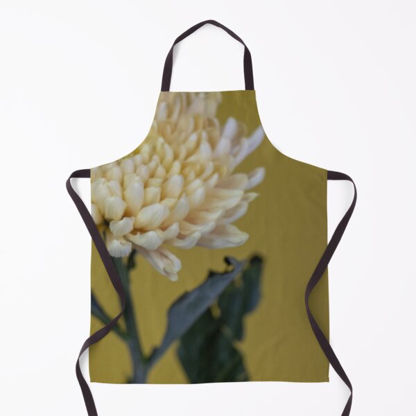 Artikelvorschau, Yellow Flower entworfen und verkauft von victoria frost.