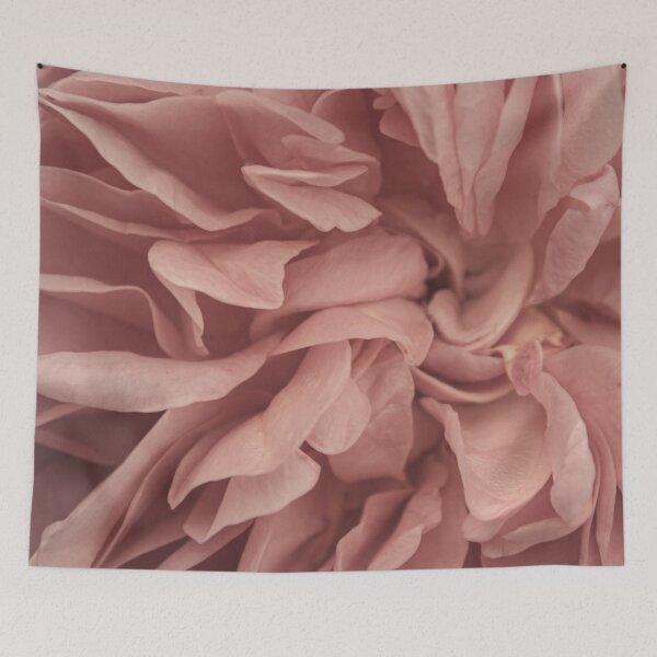 Artikelvorschau, Pink Petals III entworfen und verkauft von victoria frost.