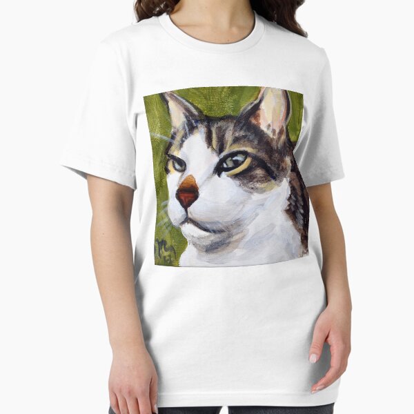 Baxter the green-eyed cat Essential T-Shirt