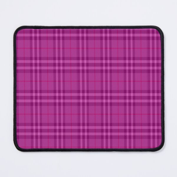 Artikelvorschau, Neujahr Schottland Hogmanay Tartan Dunkelrosa entworfen und verkauft von Threads & Fabrics.