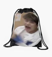 Seventeen Woozi screaming meme Drawstring Bag