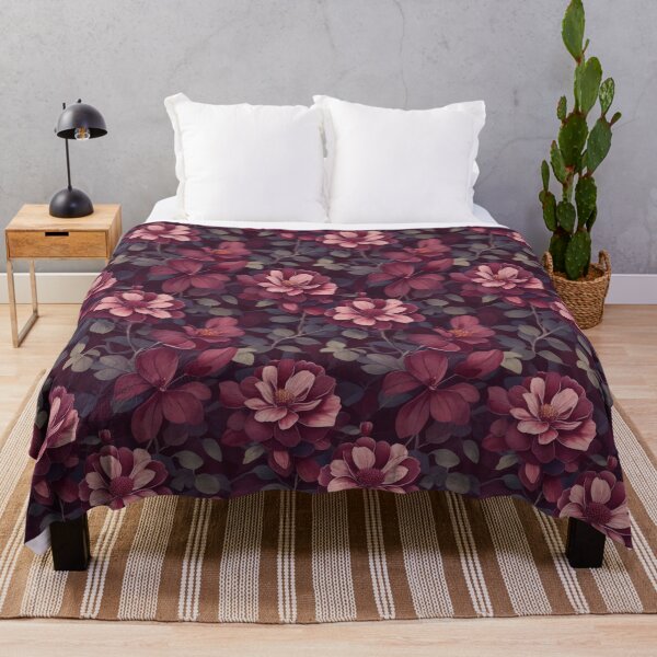 Aperçu de l'œuvre Majestic Blooms: Un motif aquarelle extraordinaire de belles fleurs de couleur marron créée et vendue par CelTopSkinz.