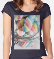 Chewy Women's Fitted Scoop T-Shirt