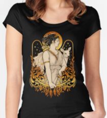 ARTEMIS Women's Fitted Scoop T-Shirt