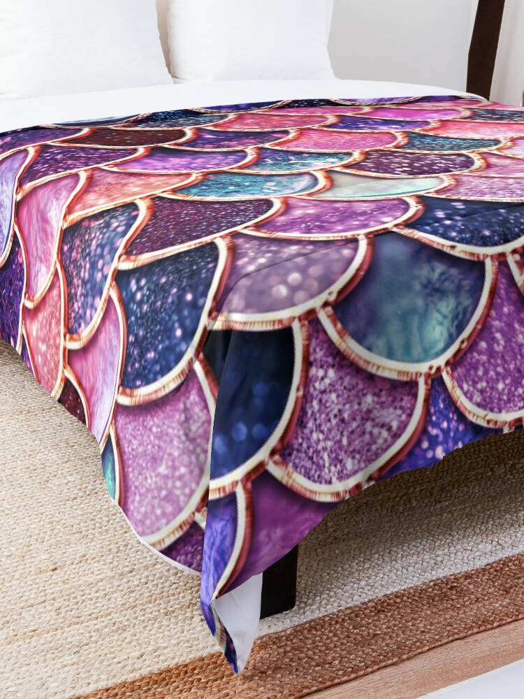 Alternate view of Pink Sparkle Faux Glitter Mermaid Scales Comforter