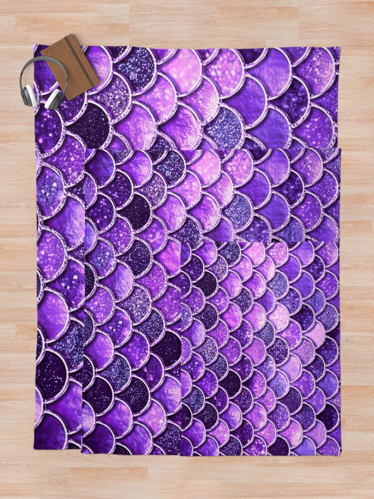 Alternate view of Ultra Violet Sparkle Faux Glitter Mermaid Scales Throw Blanket