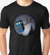 4th Doctor Supermoon Unisex T-Shirt