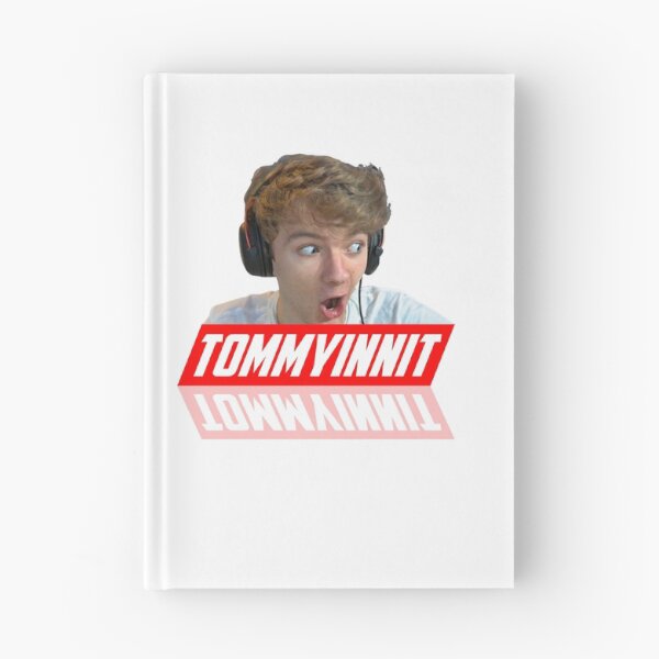 Aperçu de l'œuvre Tommyinnit portant une chemise drôle d'écouteurs, t-shirt Henry Tommyinnit créée et vendue par PhetKoetphon.