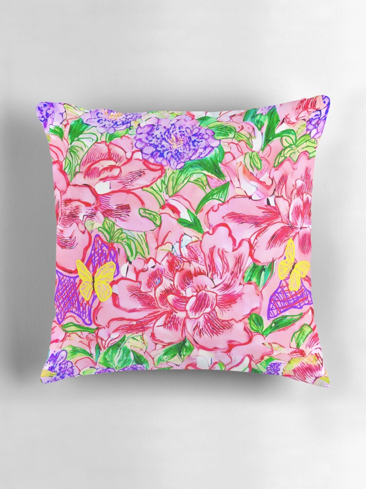 Aperçu 3 sur 4. Coussin avec l'œuvre Fleurs et papillons de chinoiserie moderne créée et vendue par SophieClimaArt.
