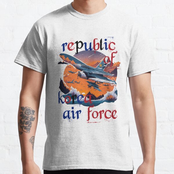 Republic Of Korea Air Force Black Eagles T-Shirt by Science Source