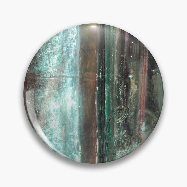 Artikelvorschau, Alte Glasflaschen entworfen und verkauft von Phil Perkins.