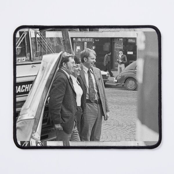 Item preview, r13 / finition 2023 - Olivier Reporter Photo sur: 17 -Les Gens de Paris 1975 Okaio-Umin Créations Olavia-Olao designed and sold by o.okaïo.