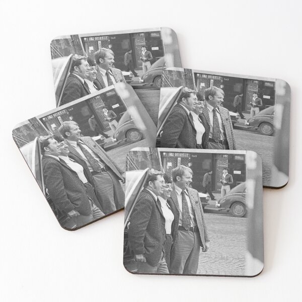 Item preview, r13 / finition 2023 - Olivier Reporter Photo sur: 17 -Les Gens de Paris 1975 Okaio-Umin Créations Olavia-Olao designed and sold by o.okaïo.