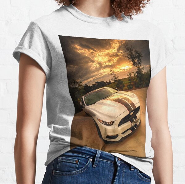 A Ford Mustang sunset Classic T-Shirt