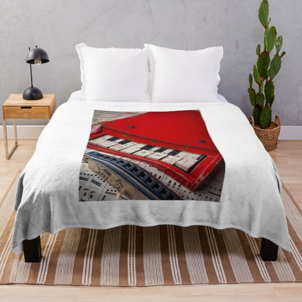Item preview, juguete rojo piano y armónica designed and sold by Garry Gay.