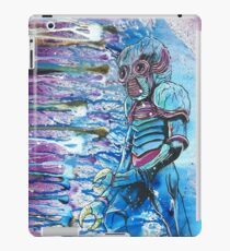 Metaluna by: Ryan Case iPad Case/Skin