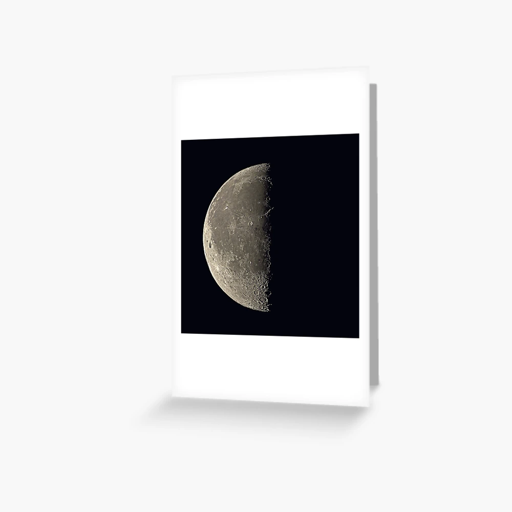 Last quarter Moon (R340/0665)