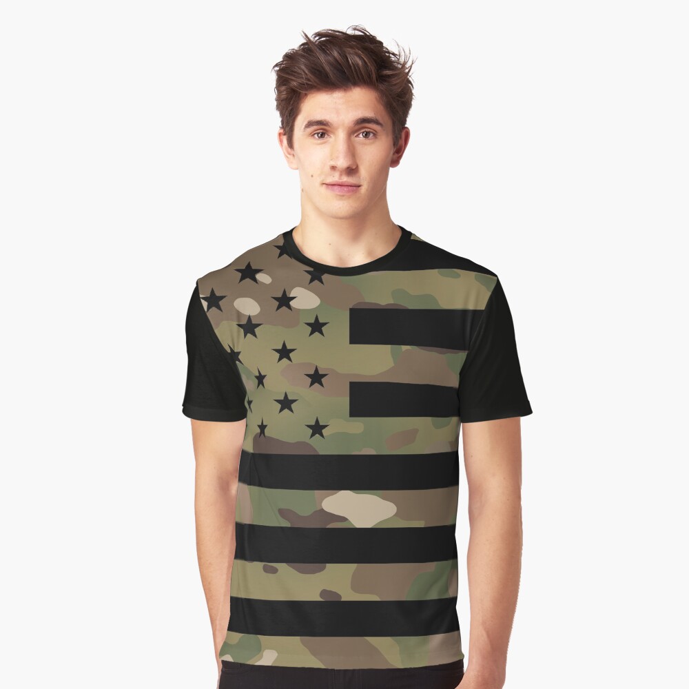 Vista previa del artículo con la obra «Camiseta gráfica», diseñado y vendido por MilitaryCandA.